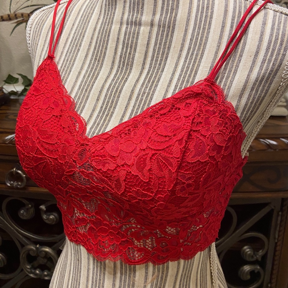 NWOT Red Lacey Bra, S
